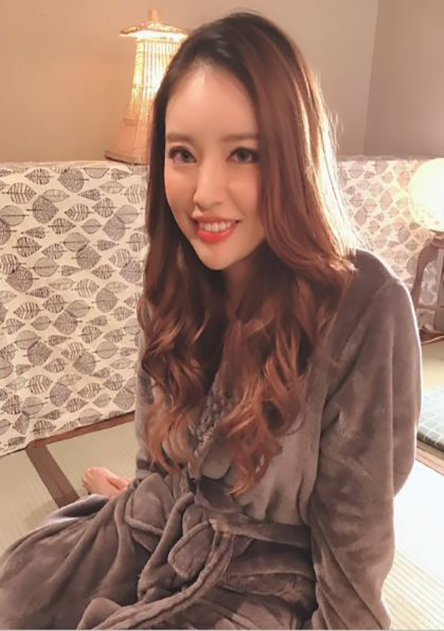 Ayane Sezaki - Luxury Residential Designer